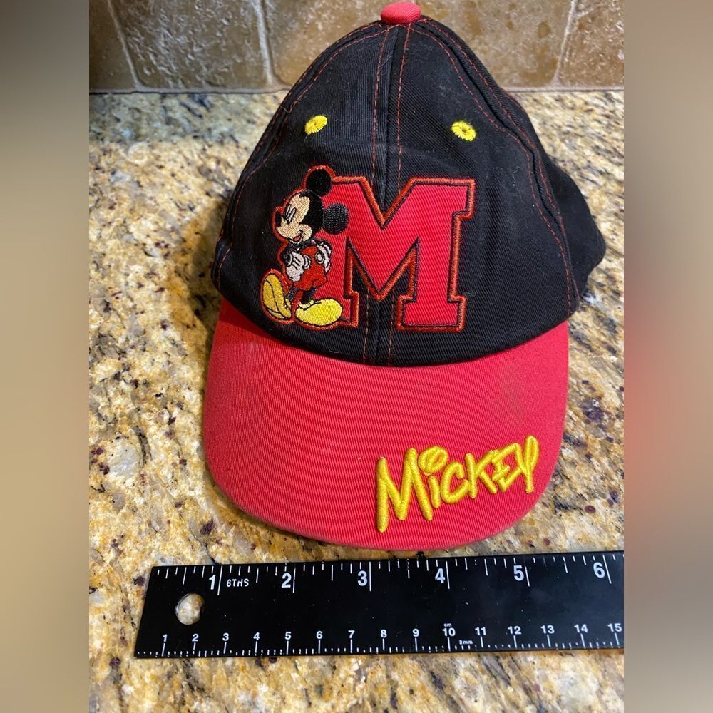 ‎Mickey hat